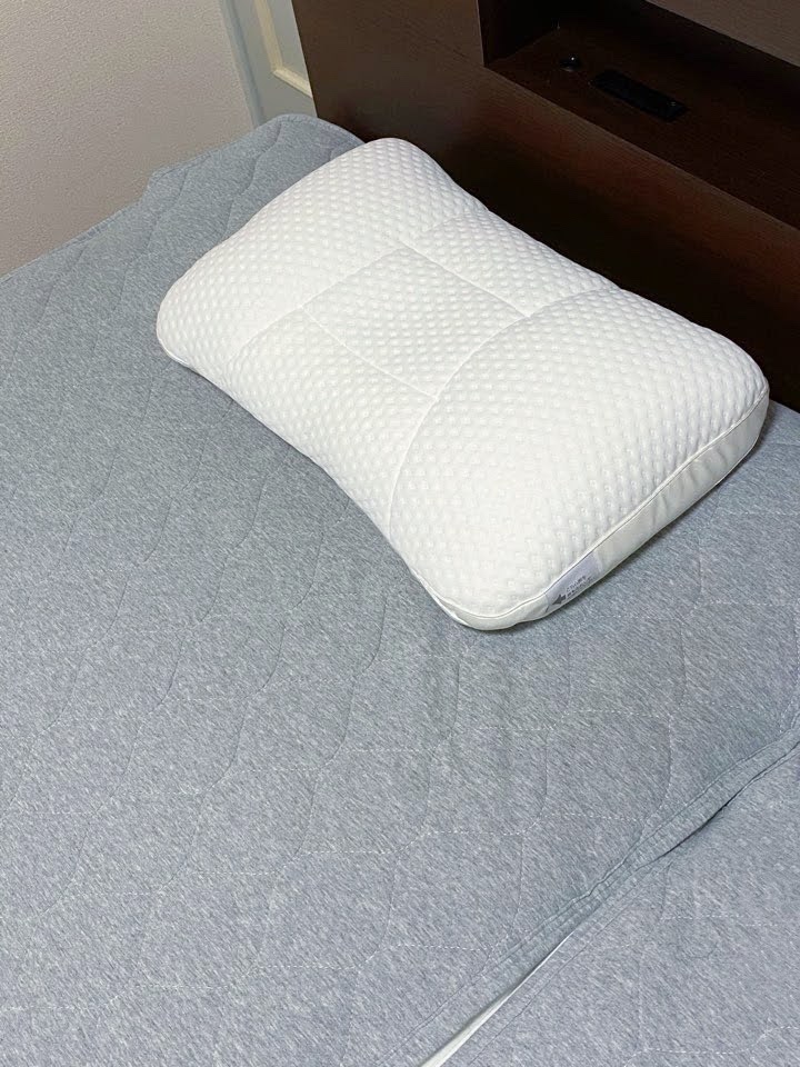 ニトリ枕のサイズ感